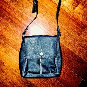 Relic Leather purse
